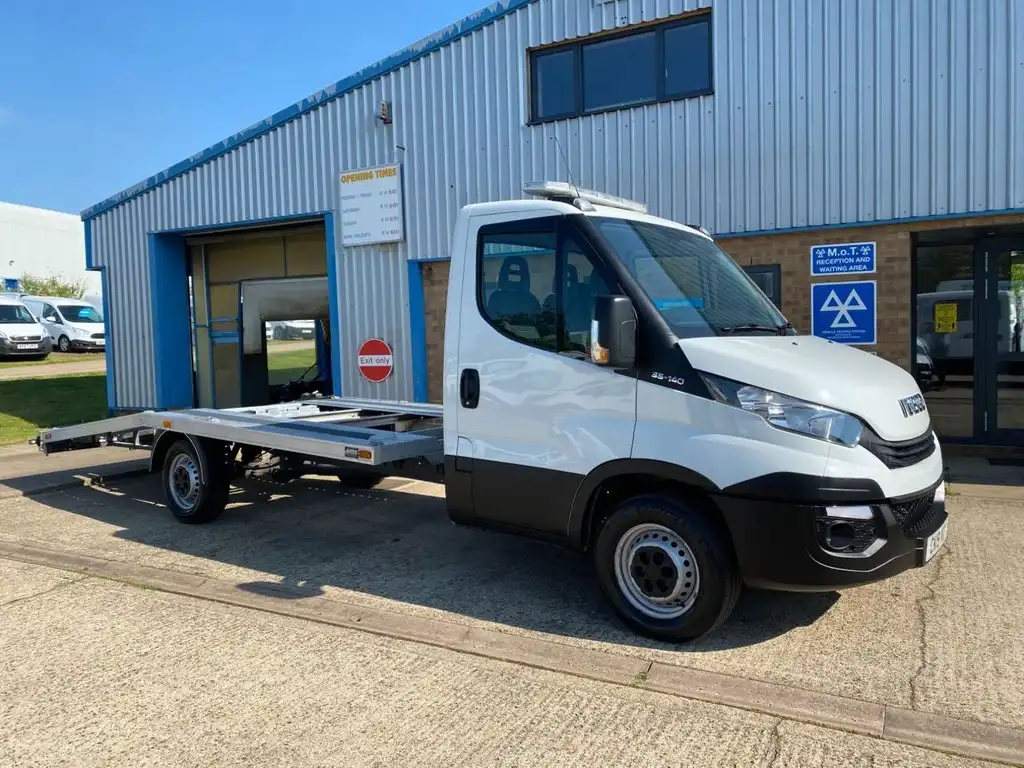 Review: Iveco Daily 7.2T Recovery Truck